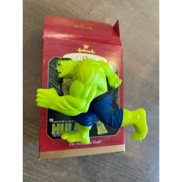 Hallmark Ornament Marvel Incredible Hulk in orig box 1997 - Picture 2 of 5